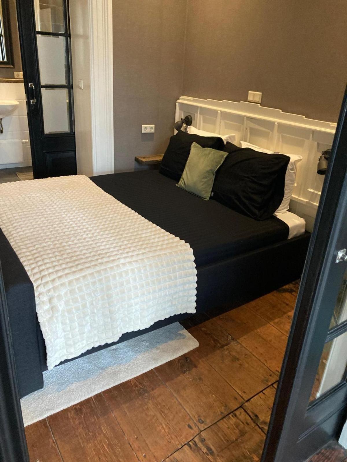 Logement De Drie Stokvisschen Middelburg Esterno foto